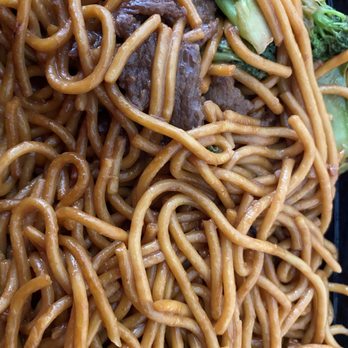 Yummy 365 - Beef Lo Mein - Chinese Near Me - Omaha, Nebraska Yummy 365 - Beef Lo Mein - Chinese Near Me - Omaha, Nebraska