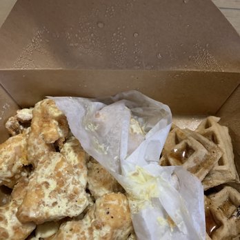 Brooklyn Wing House - Lemon pepper shrimp chicken and waffles - Chicken Wings Near Me - Brooklyn, New York