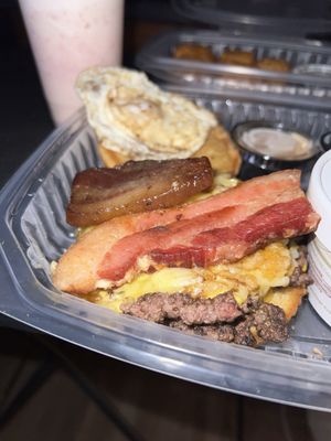 Milwaukee Burger Company - Pleasant Prairie by null