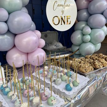 AXLV Balloons - Balloon Services Near Me