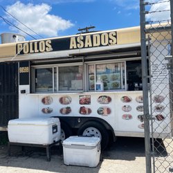 Pollos Asados Al Carbon - Best Taco Truck in T-Town!