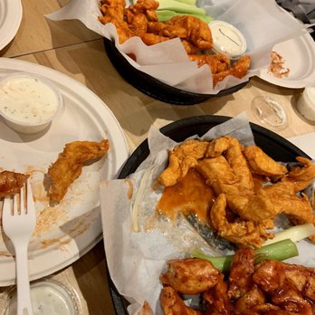 Wing Itz - Newmarket - Chicken Wings Near Me - Newmarket, New Hampshire