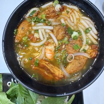 Soufend Cafe & Eatery - Banh canh Tom cua - Cafes Near Me - Seattle, Washington Soufend Cafe & Eatery - Banh canh Tom cua - Cafes Near Me - Seattle, Washington