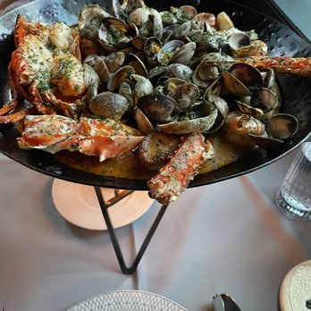Maple & Ash - Pro Seafood Tower - Steakhouses Near Me - Chicago, Illinois Maple & Ash - Pro Seafood Tower - Steakhouses Near Me - Chicago, Illinois