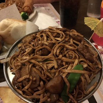 Dragon Villa - Beef Lo Mein - Chinese Near Me - Lincoln, Rhode Island Dragon Villa - Beef Lo Mein - Chinese Near Me - Lincoln, Rhode Island