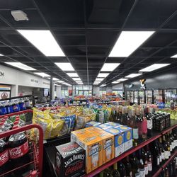 Big Mikes Gas N Go - The inside