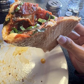 Fratelli Pizza - Liberty Hill - Pizza Near Me - Liberty Hill, Texas Fratelli Pizza - Liberty Hill - Pizza Near Me - Liberty Hill, Texas