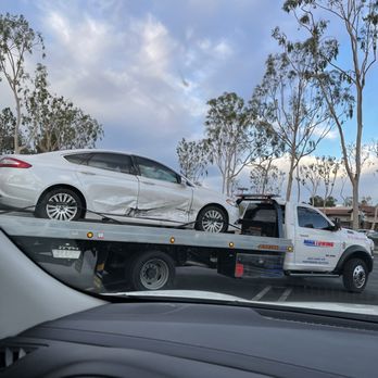 MNK Towing - Towing Near Me - Northridge, California MNK Towing - Towing Near Me - Northridge, California