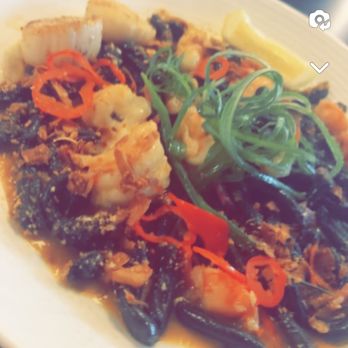 OLIVIA - Ink squid pasta w scallops - Italian Near Me - Tampa, Florida OLIVIA - Ink squid pasta w scallops - Italian Near Me - Tampa, Florida