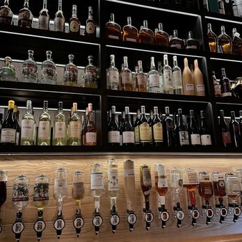Brennan's - Wine Bars Near Me - Saint Louis, Missouri