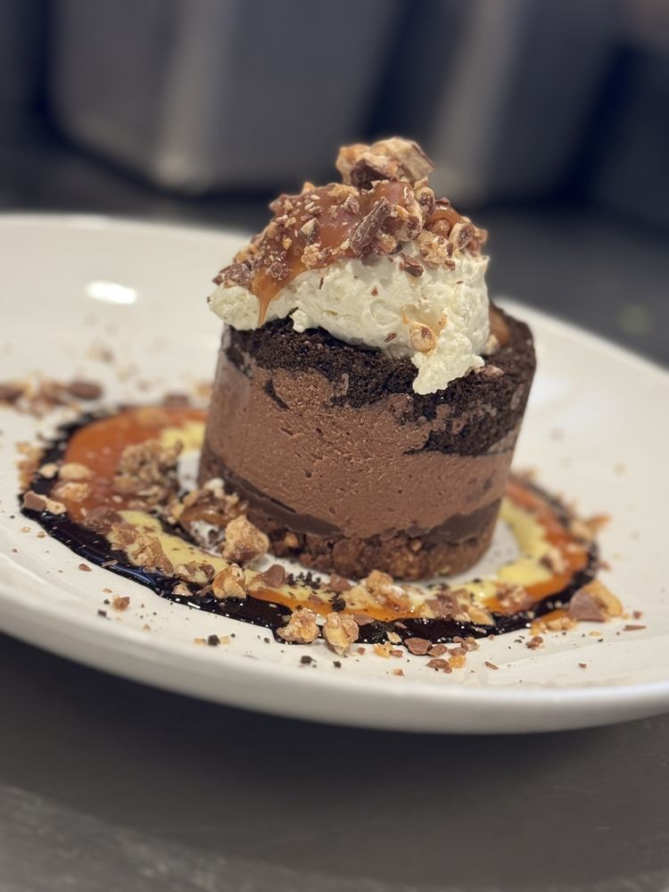 COOPER’S HAWK WINERY & RESTAURANTS Updated August 2024 2402 Photos