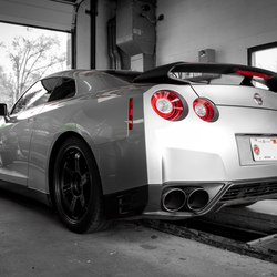 Performance Plus Quick Oil Change & Car Wash - Performance Plus Quick Oil Change & Car Wash - Muskegon on Apple Ave - Nissan GT-R