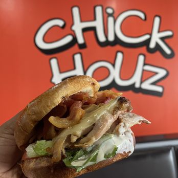 Chick Houz - Chick'n Sandwich - Chicken Shop Near Me - Houston, Texas