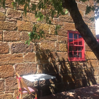 Kings Bridge Bar & Restaurant - Alfresco dining when the weather is fine - Restaurants Near Me - Launceston, TAS Kings Bridge Bar & Restaurant - Alfresco dining when the weather is fine - Restaurants Near Me - Launceston, TAS