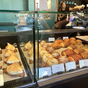 La Fete - yum - Patisserie/Cake Shop Near Me - Mercer Island, Washington La Fete - yum - Patisserie/Cake Shop Near Me - Mercer Island, Washington