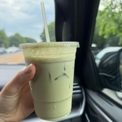 Iced Matcha Latte - 16oz