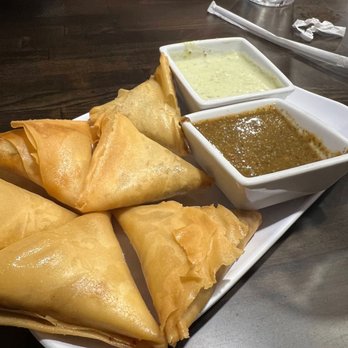 Saffron - Chicken and beef samosas - Indian Near Me - Waco, Texas
