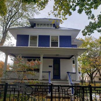 Accurate Painters Group - Jefferson Park House Front - Painters Near Me - Chicago, Illinois