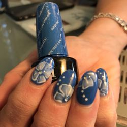 The Perfect 10 nail salon