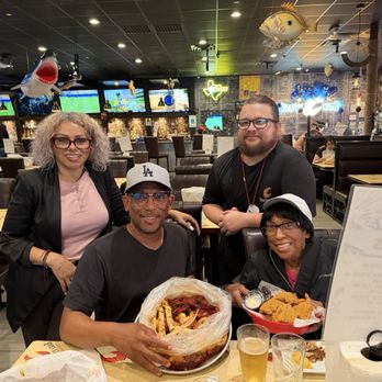 Crafty Crab - Great manager and staff and the best mom - Seafood Near Me - Houston, Texas Crafty Crab - Great manager and staff and the best mom - Seafood Near Me - Houston, Texas