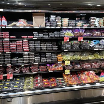 Milam’s Market - Fruit selection - Grocery Near Me - Pinecrest, Florida Milam’s Market - Fruit selection - Grocery Near Me - Pinecrest, Florida