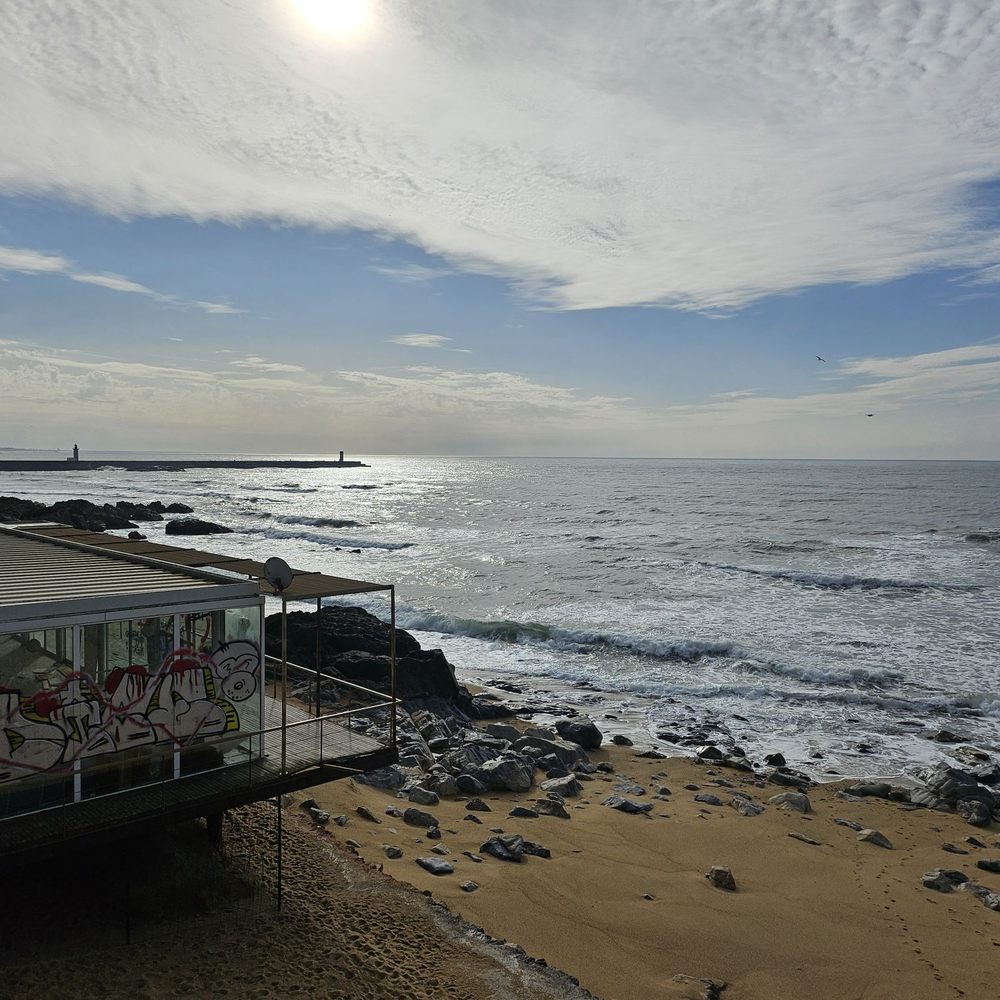 Somersby - Beach views - Cafes Near Me