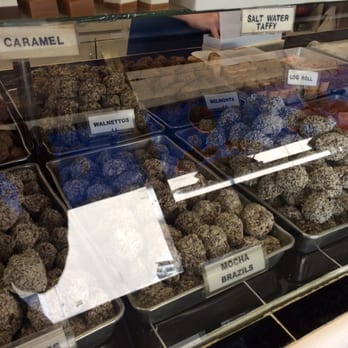 Partrick's Candy - Candy case - Candy Stores Near Me - Eureka, California