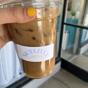 Skyluxx - Vanilla cold brew - Coffee & Tea Near Me - Tempe, Arizona Skyluxx - Vanilla cold brew - Coffee & Tea Near Me - Tempe, Arizona