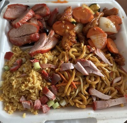 Chow To Go Chinese Restaurant by null