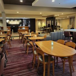Courtyard by Marriott Syracuse Carrier Circle
