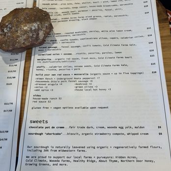 Inland - Pizza Near Me - Baileys Harbor, Wisconsin