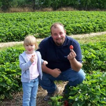 Naylor Farm - Dad and helper! - Pick Your Own Farms Near Me - Biglerville, Pennsylvania Naylor Farm - Dad and helper! - Pick Your Own Farms Near Me - Biglerville, Pennsylvania