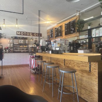 Moab Garage Co. - Seating area - Coffee & Tea Near Me - Moab, Utah