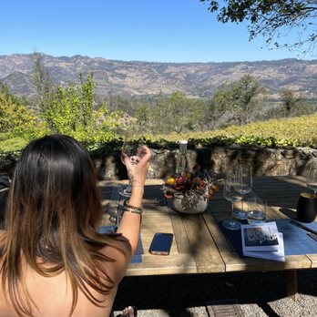 Stony Hill - Wineries Near Me - Saint Helena, California Stony Hill - Wineries Near Me - Saint Helena, California