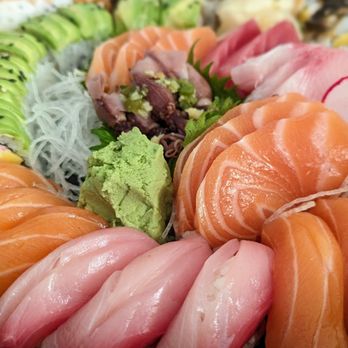 Sen Sushi - Deluxe Tray! - Sushi Bars Near Me - Rosemead, California