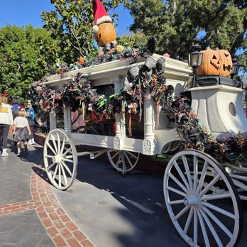 Haunted Mansion Holiday - Haunted Houses Near Me Haunted Mansion Holiday - Haunted Houses Near Me