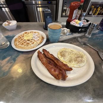 Sammy's Restaurant - Perfect bacon, eggs over medium, coffee & waffle - Salad Near Me - Sacramento, California Sammy's Restaurant - Perfect bacon, eggs over medium, coffee & waffle - Salad Near Me - Sacramento, California