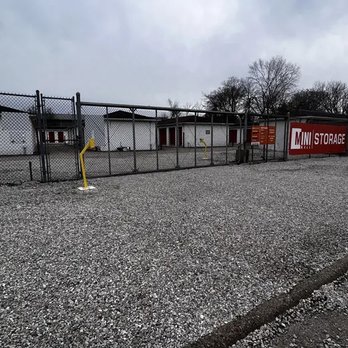 Mini Mall Storage - Self Storage Near Me - Nitro, West Virginia