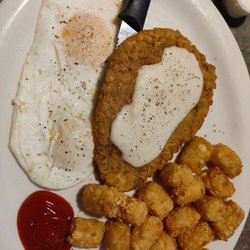 Radcliffe Cafe - Country fried steak