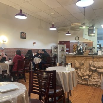Maya Thai Laos Cafe - Dining area - Laotian Near Me - Alameda, California Maya Thai Laos Cafe - Dining area - Laotian Near Me - Alameda, California
