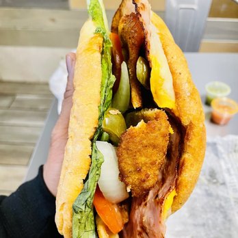El Papi Real Street Tacos - Super Pollo Torta - Tacos Near Me - Camp Springs, Maryland
