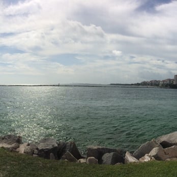 South Pointe Park - Parks Near Me - Miami Beach, Florida South Pointe Park - Parks Near Me - Miami Beach, Florida