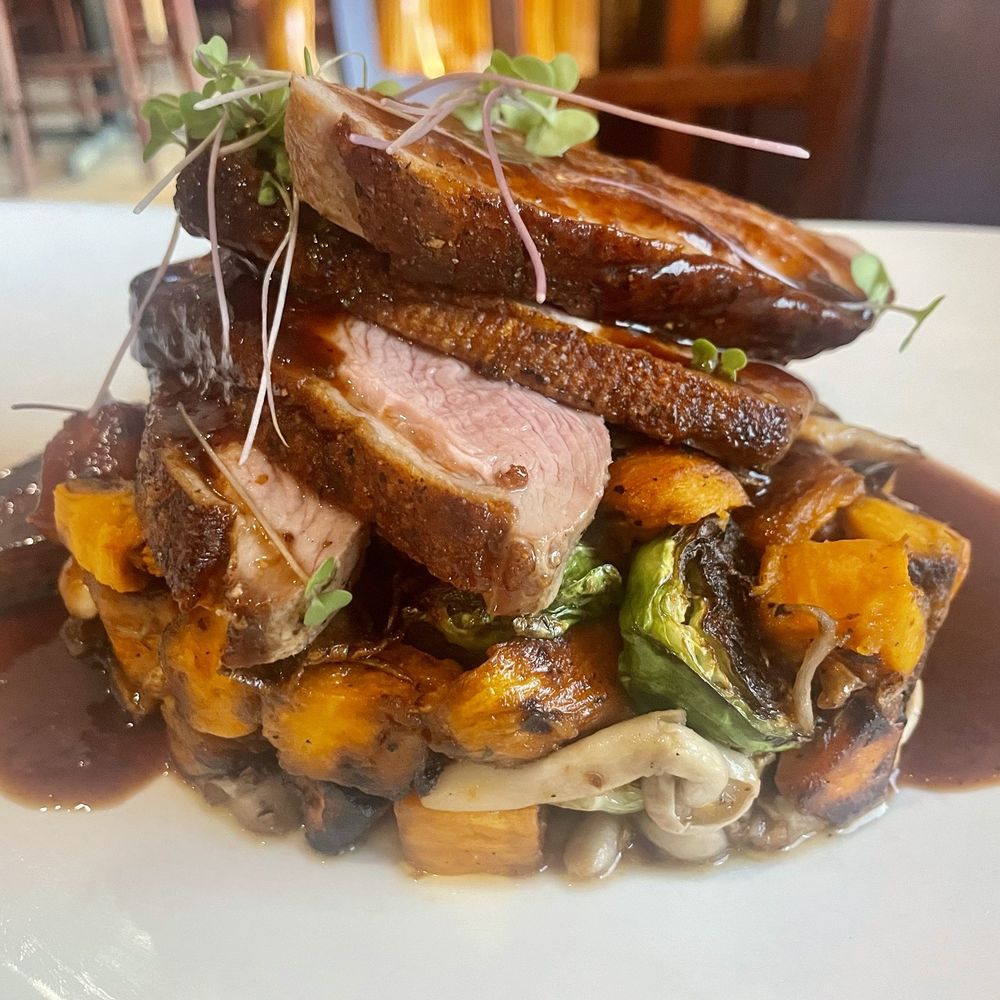 90 Restaurant - New American Near Me - Winthrop, Massachusetts