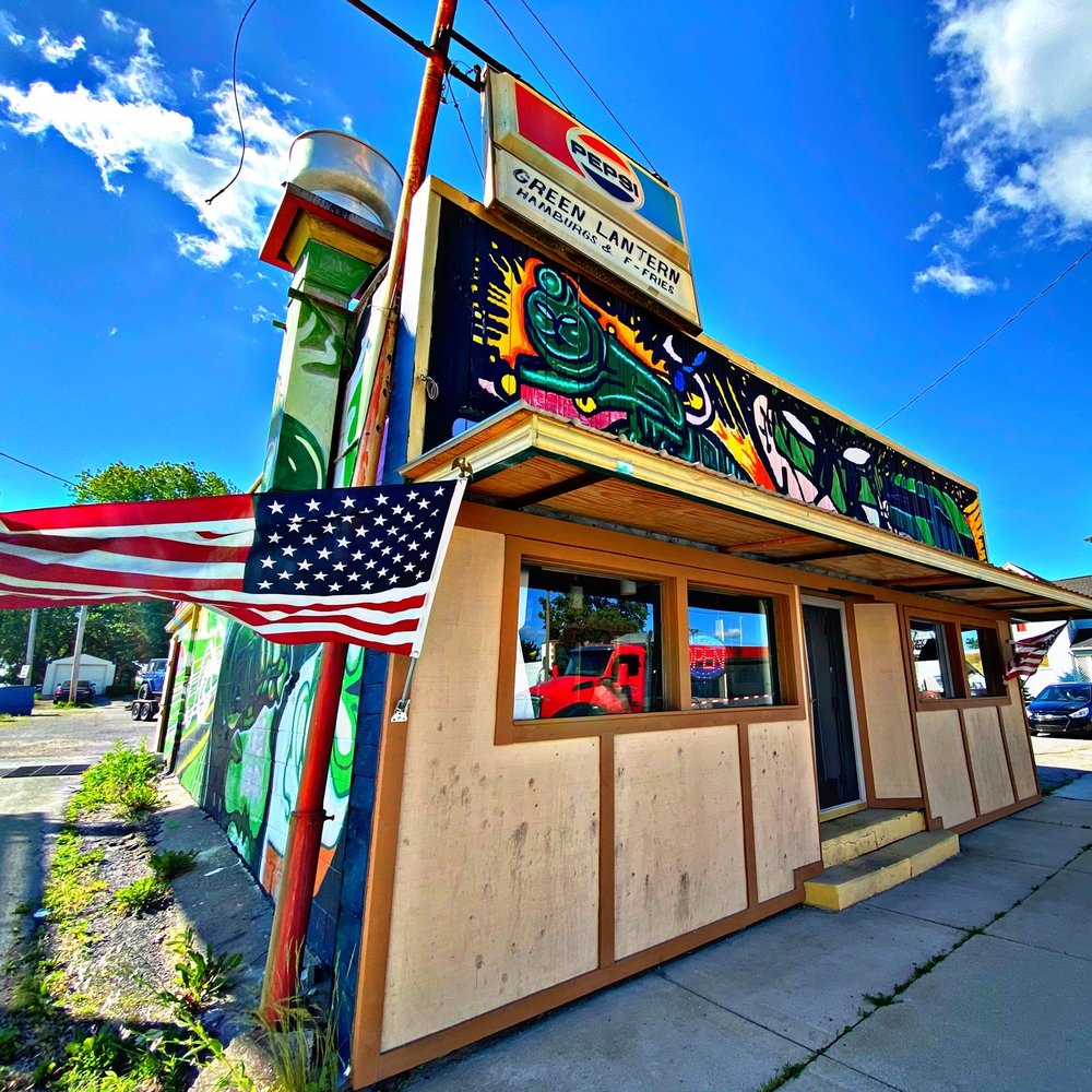 Green Lantern - Outside - Diners Near Me - Toledo, Ohio Green Lantern - Outside - Diners Near Me - Toledo, Ohio