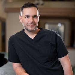 Skylyn Dental Associates