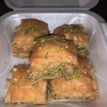 Cedar Palace - Baklava - Lebanese Near Me - Chicago, Illinois