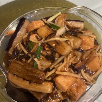 Golden Dragon Restaurant - Braised Bean Curd Tofu with Eggplant. - Dim Sum Near Me - Los Angeles, California Golden Dragon Restaurant - Braised Bean Curd Tofu with Eggplant. - Dim Sum Near Me - Los Angeles, California