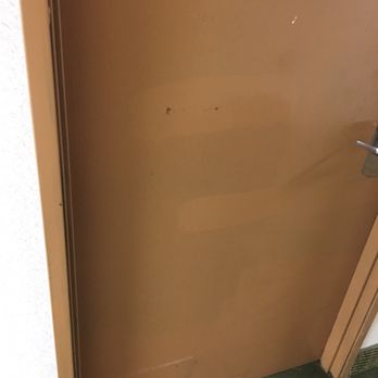 La Quinta by Wyndham Jackson - Door to the room was spot painted. Didn't even match! Terrible work - Hotels Near Me - Jackson, Tennessee La Quinta by Wyndham Jackson - Door to the room was spot painted. Didn't even match! Terrible work - Hotels Near Me - Jackson, Tennessee