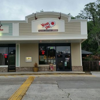 Your Pie - The front of Your Pie with outside seating - Pizza Near Me - Savannah, Georgia