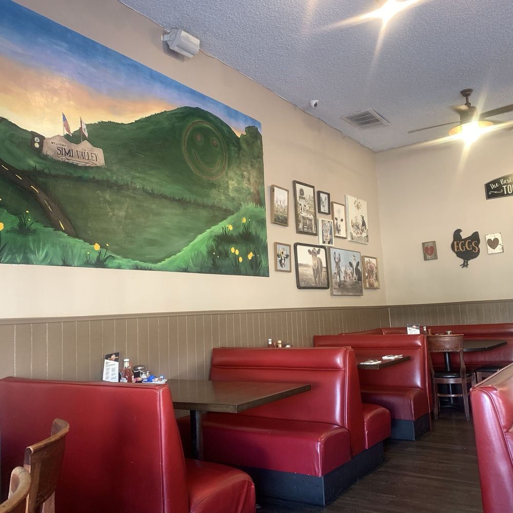 The Egg House - Diner like seating - Breakfast & Brunch Near Me - Simi Valley, California